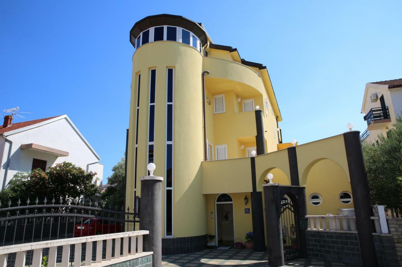 Vila Nara Hotel Vodice Exterior photo